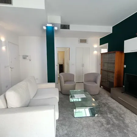Joivy Elegant Flat For 6 With 2 Balconies Apartment *