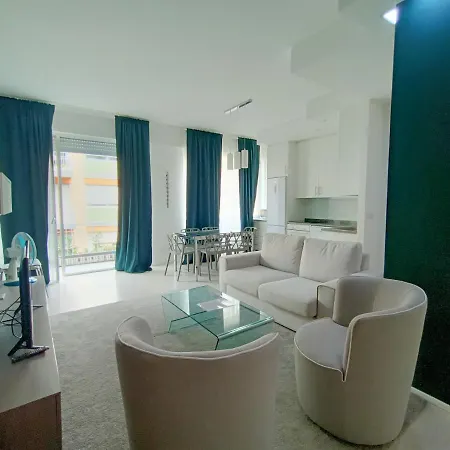 Joivy Elegant Flat For 6 With 2 Balconies Apartment