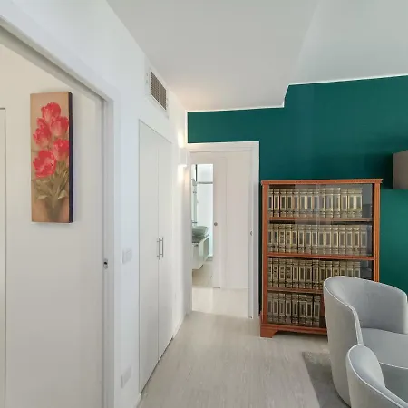 Joivy Elegant Flat For 6 With 2 Balconies *