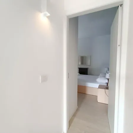 Joivy Elegant Flat For 6 With 2 Balconies Apartment *